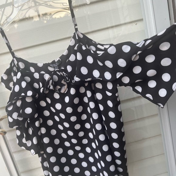Rogue collection women’s polka dots cold shoulder blouse size 2x - Picture 2 of 7